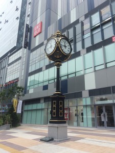 김해시 부원역 - 사랑의 시계탑